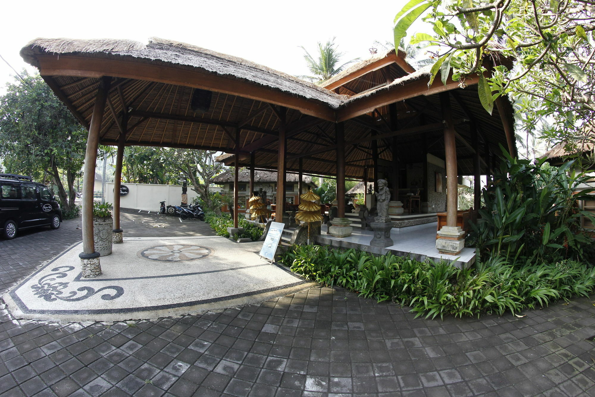 Bayshore Villa Manggis Exterior foto